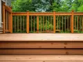 Une belle terrasse en bois, parfaite pour faire une terrasse en bois et profiter du jardin.