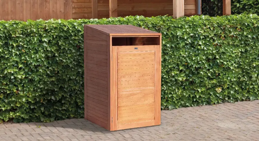Cache poubelle bois à faire soi-même, discret et esthétique, pour un jardin impeccable.